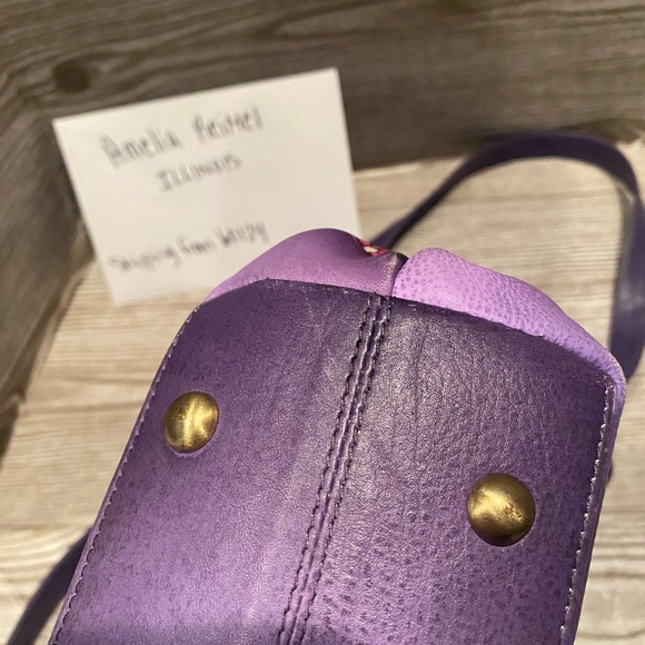 Used in good condition Anna by Anuschka Dreamy Peacock Crossbody Hobo - Picture 6 of 13